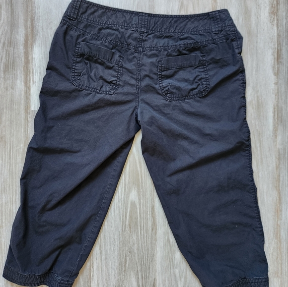 SO Wear it Declare It Black Capri Pants Y2K Style, Low Rise, Juniors Size 9 - Picture 5 of 9